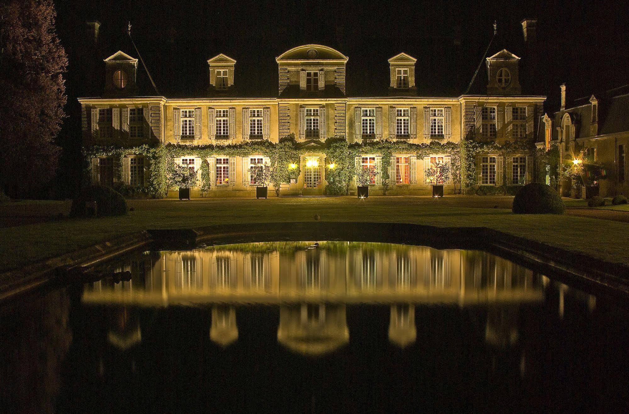 Chateau De Curzay Экстерьер фото